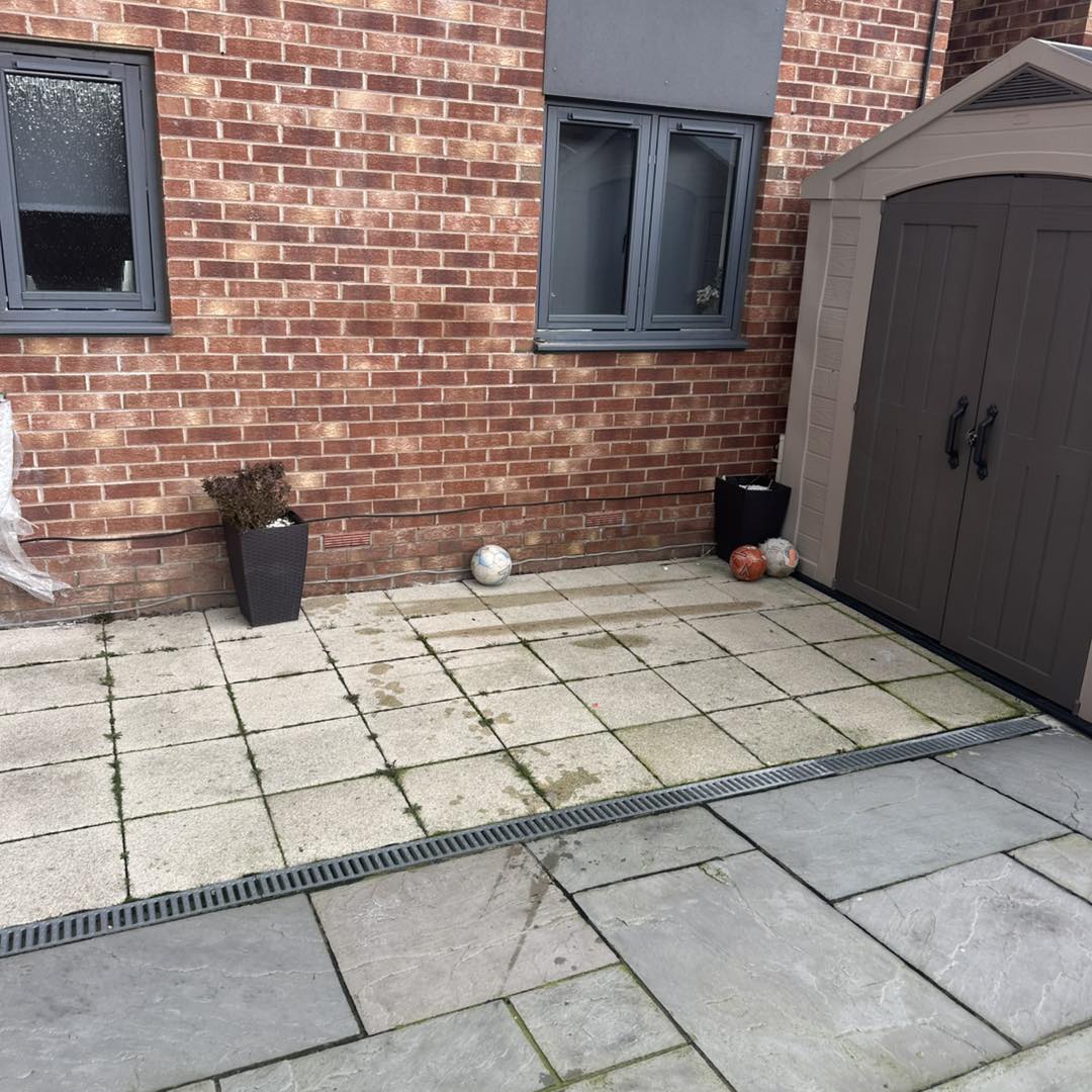 Area cleared after mattress collection