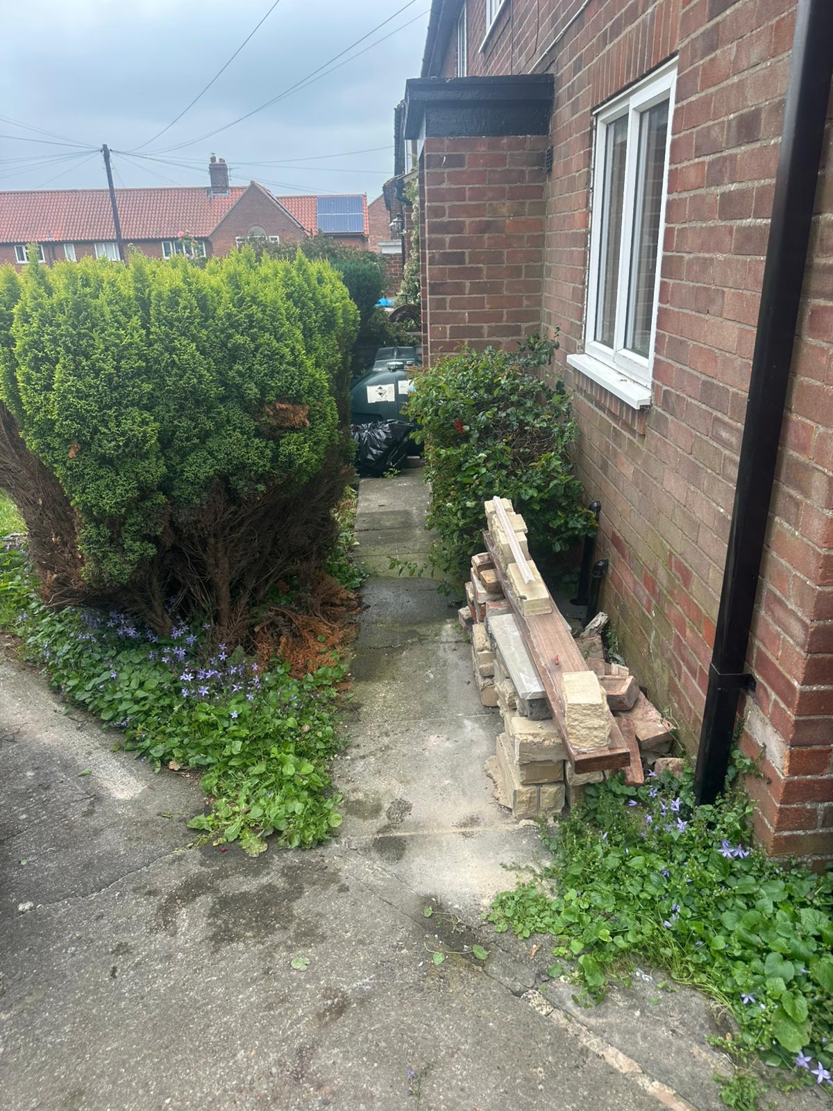 The same York path with the bags of waste removed after Mukin's collection